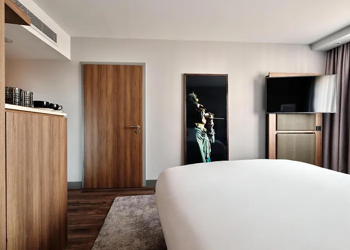 Radisson Blu Hotel, Airport