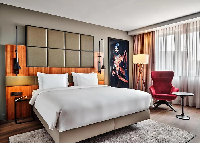 Radisson Blu Hotel, Airport 4*