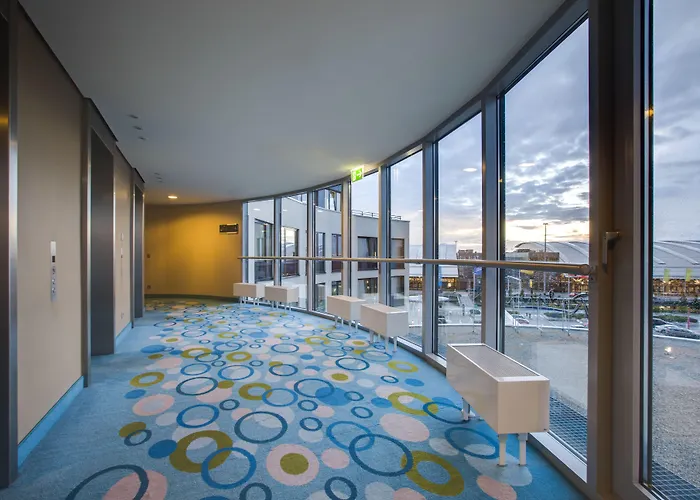 Hotel Radisson Blu Hotel, Airport