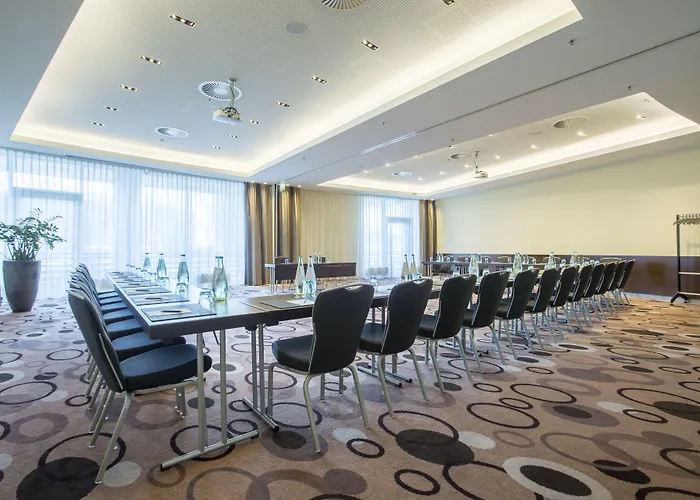 Radisson Blu Hotel, Airport